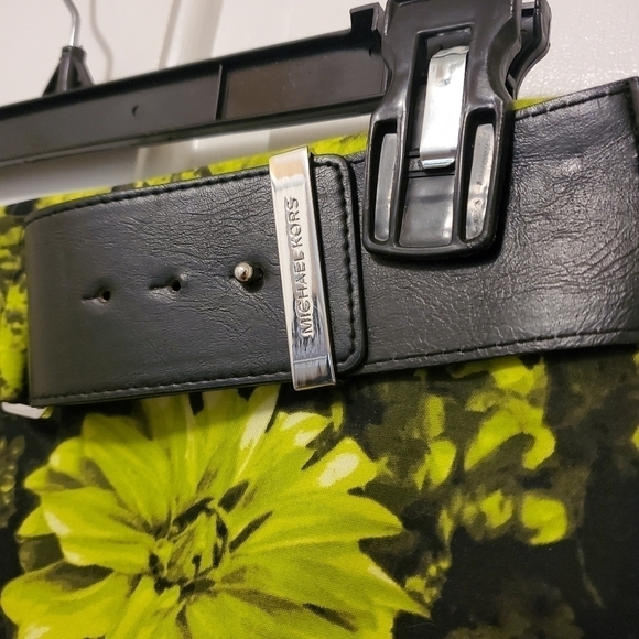 Michael Kors Green & Black Floral Print Pencil Skirt Size 6 - Picture 2 of 13